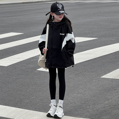 女童外套秋季洋气冲锋衣黑色上衣