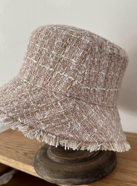 粉色白色粗花呢厚款秋冬渔夫帽盆帽小香风精致设计师款显脸小