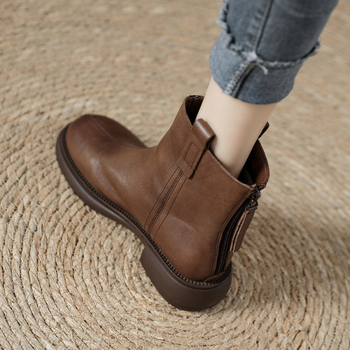 新款短靴英伦风圆头加绒切尔西靴