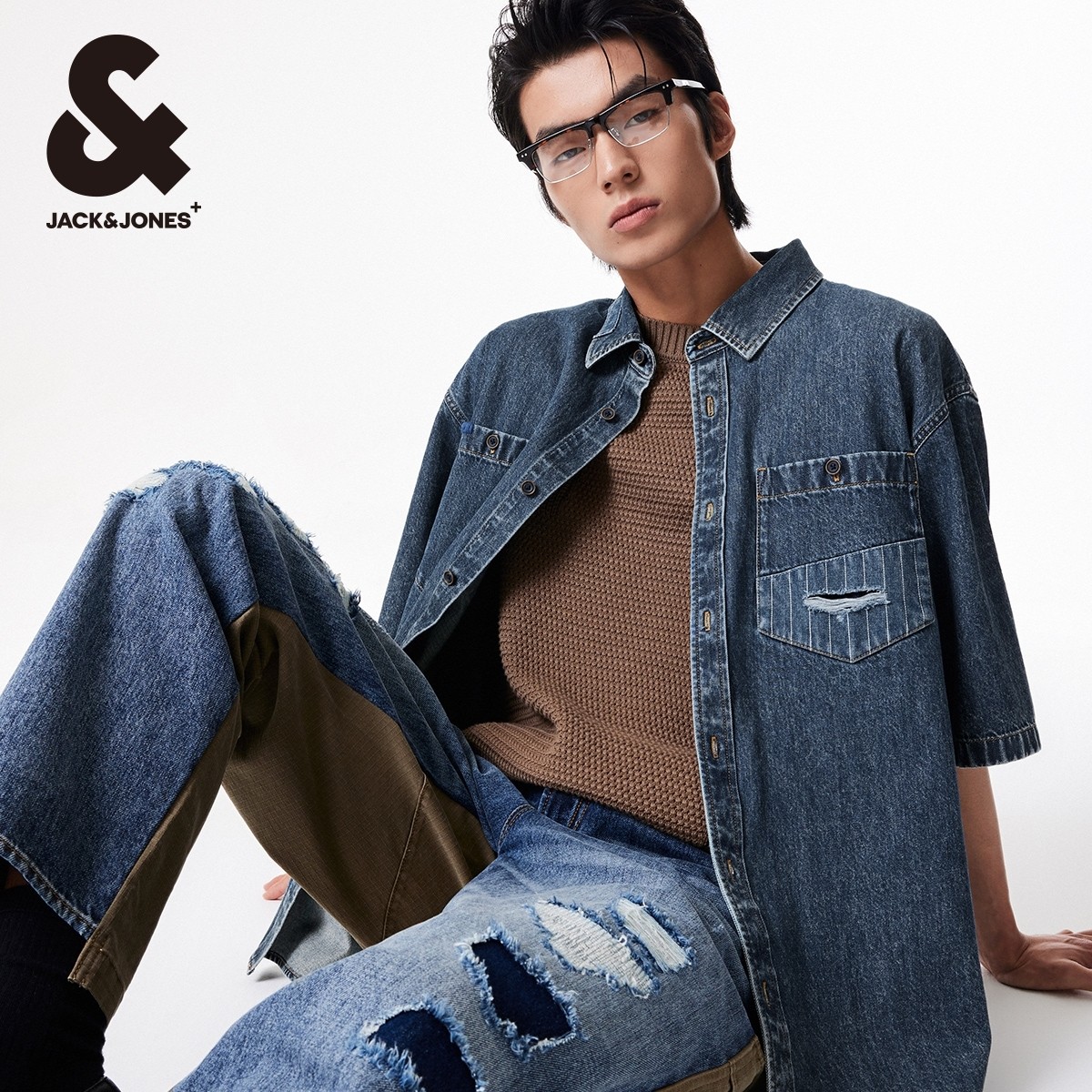 【大师牛仔】杰克琼斯夏季宽松做旧磨破字母刺绣牛仔短袖衬衫男装