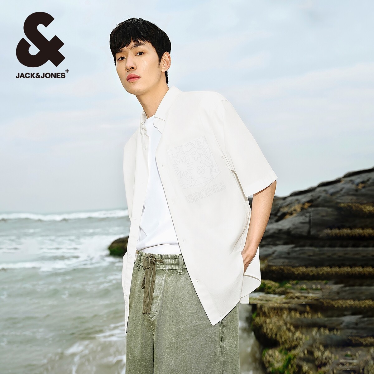 杰克琼斯奥特莱斯夏季新款潮流舒适口袋刺绣宽松纯棉短袖衬衫男装