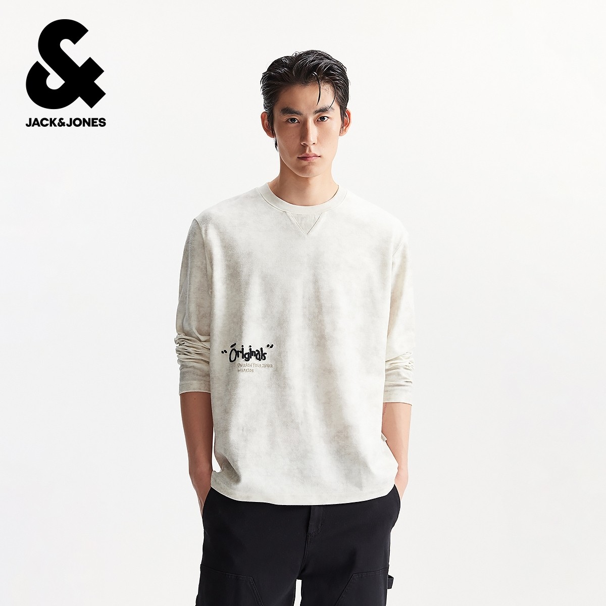 杰克琼斯夏季新款男装T恤时尚百搭舒适休闲宽松字母扎染长袖上衣