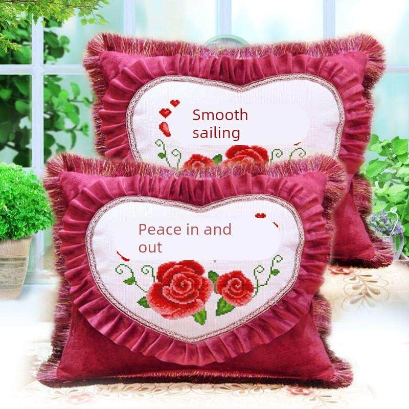 采购产品新的十字绣枕头，自绣对汽车枕头，卧室客厅枕套，靠垫，