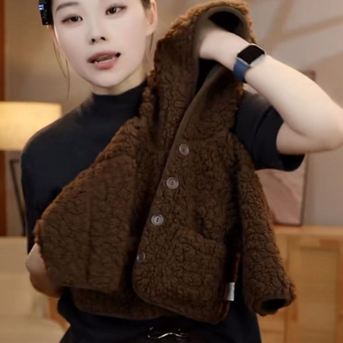 外套秋冬连帽男童新款加绒保暖加厚上衣儿童冬季复古女童洋气棉服