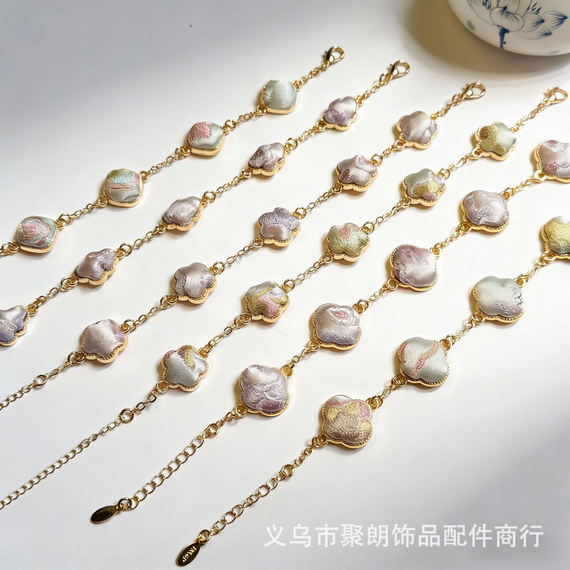 东方美学四叶草小方形宋锦手链新中式小清新手饰配饰成品