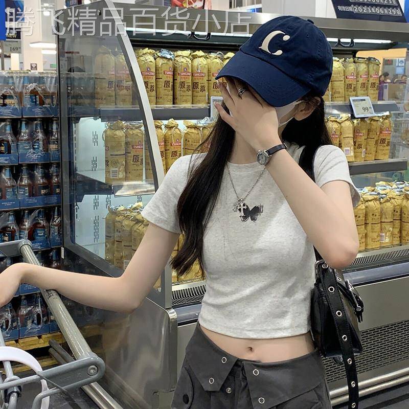 灰色印花短袖t恤女夏季2026年新款修身显瘦短款露脐上衣内搭打底