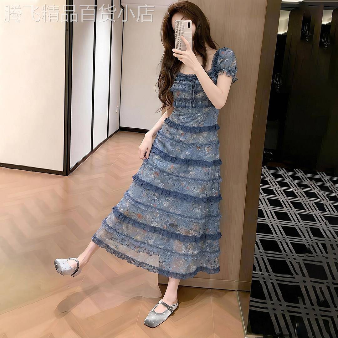 气质蓝色碎花连衣裙女2026夏季新款小个子高级感独特巨好看长裙子
