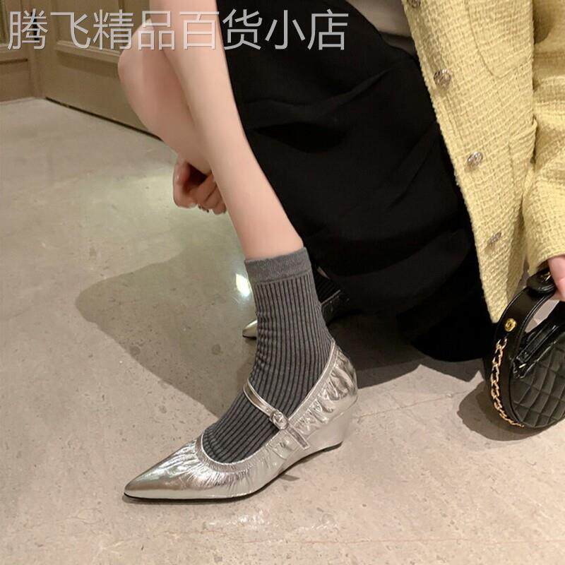 灵感之巅！欧美褶皱一字带玛丽珍鞋女网红尖头小个子增高楔型单鞋