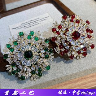 新款时尚奢华雪花胸针石榴红祖母绿精致胸花西装外套衣饰百搭别针
