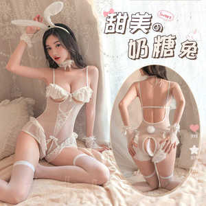 花边开裆露胸俏皮兔女郎性感制服