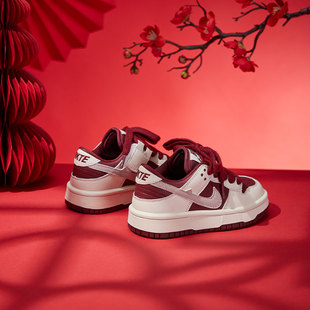 潮牌学生防滑篮球鞋 儿童洋气夜光板鞋 时尚 25年真皮女童百搭运动鞋