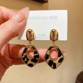 复古豹纹耳环女港风气质高级大气耳坠欧美设计感耳钉性感时尚 耳饰