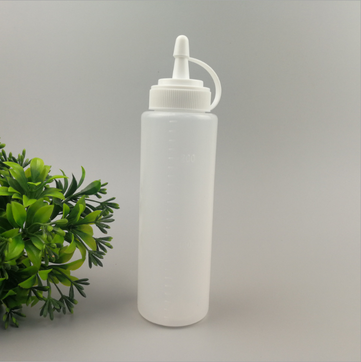 Squeeze sauce bottle 240LM Single shot is not shipped Shore Tape packing Totalin the Kitchen/Cooking utensils , Kitchen Gadgets/Kitchen storage , Storage jars/Kitchen storage containers , Seasoning bottles  category - from Buy2taobao.com to provide professional Taobao agent buy service