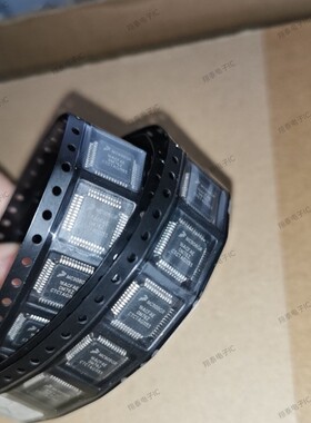 MC908GR16ACFAE 4L35K  OM76Z 汽车电脑板易损芯片  全新可直拍