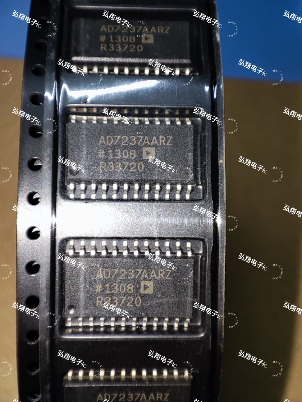 AD7237AARZ AD7237AAR SOP20 数据转换器芯片 全新正品  可直拍 - 实物图