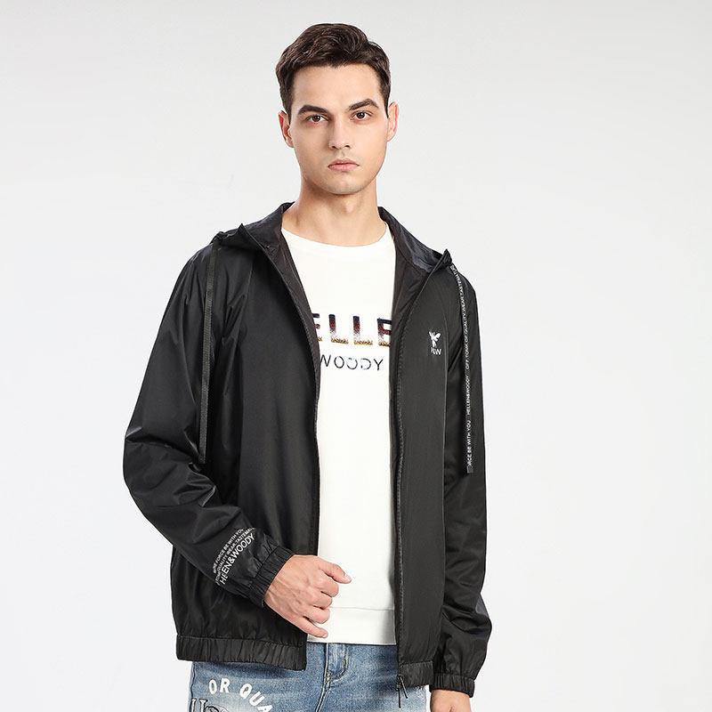 HELLEN&WOODY新款2026早春外套奢侈品薄款夹克防风服男士连帽拉链