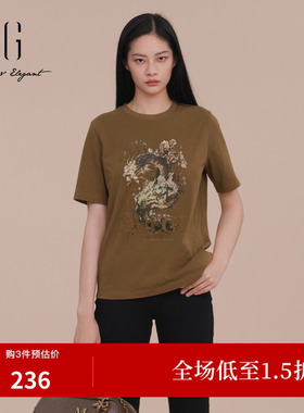 XG/雪歌XK101014A273卡其色印花短袖T恤2026春季新款纯棉上衣女装