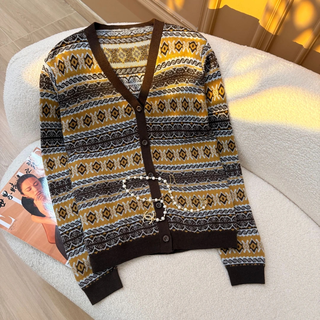 【草木欣荣】精纺羊毛夏季气质V领复古宽松型毛针织衫开衫