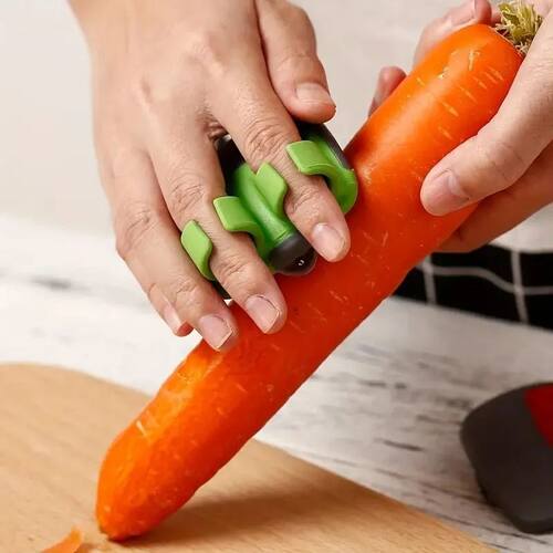 1 Black and Green Peeler, Anti Cut Safety Blade, Comfortable