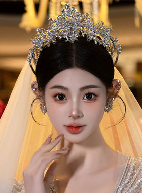 可爱新娘韩式水晶气质婚纱皇冠