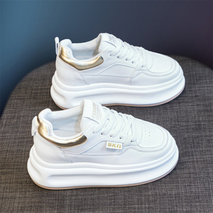 内增高7cm小白鞋女2025秋季新款小个子厚底松糕女鞋爆款休闲板鞋