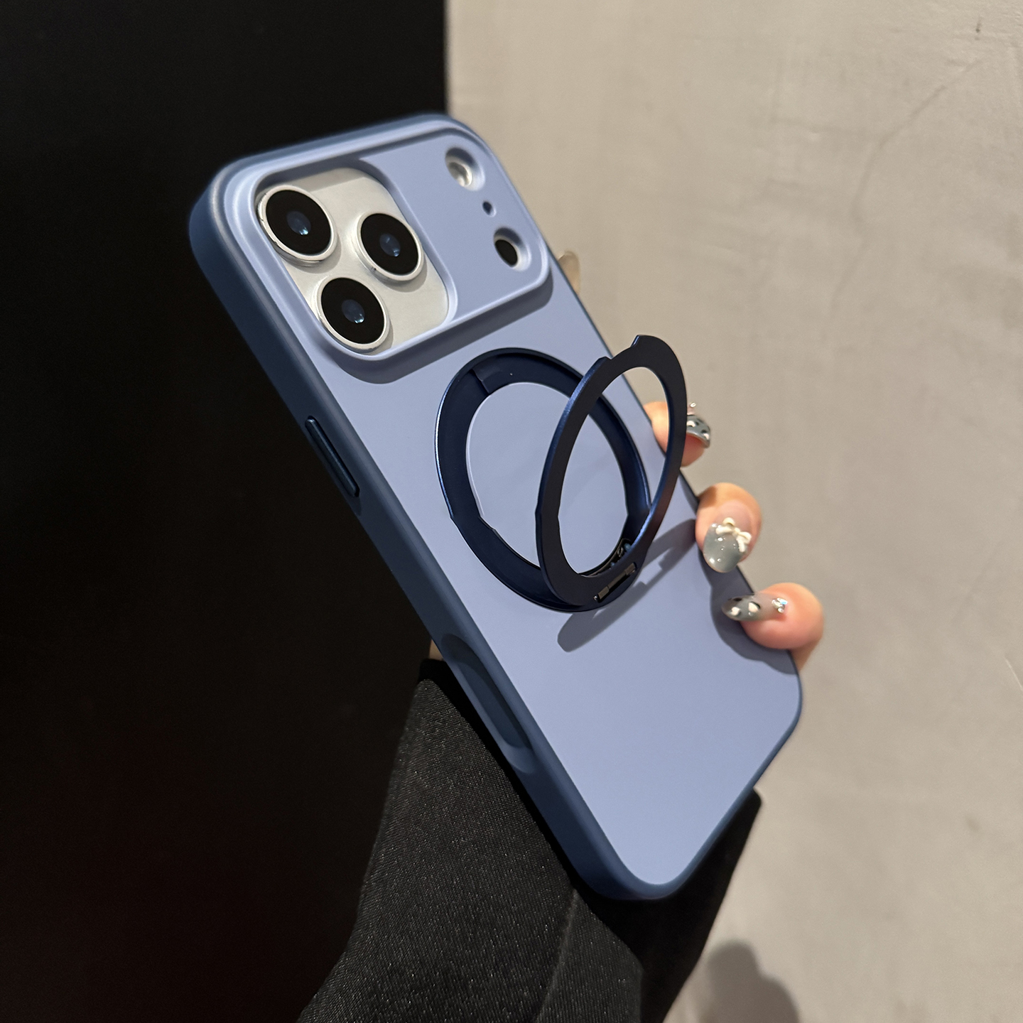 【旋转支架】适用苹果17的手机壳