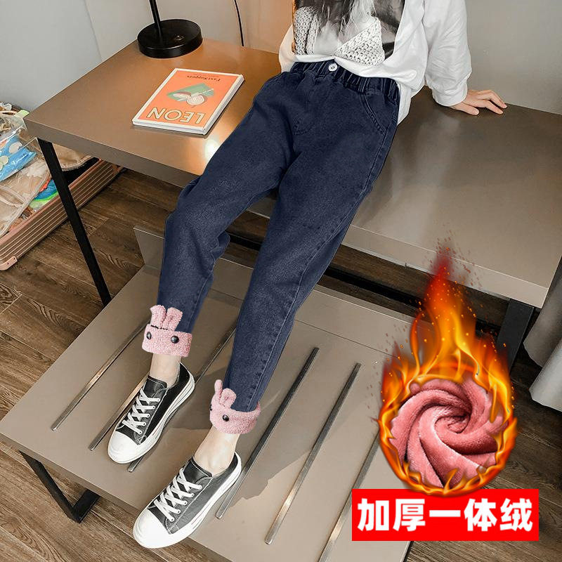 女童加绒加厚牛仔裤2024新款弹力中大童宽松一体绒女孩宝宝棉裤子