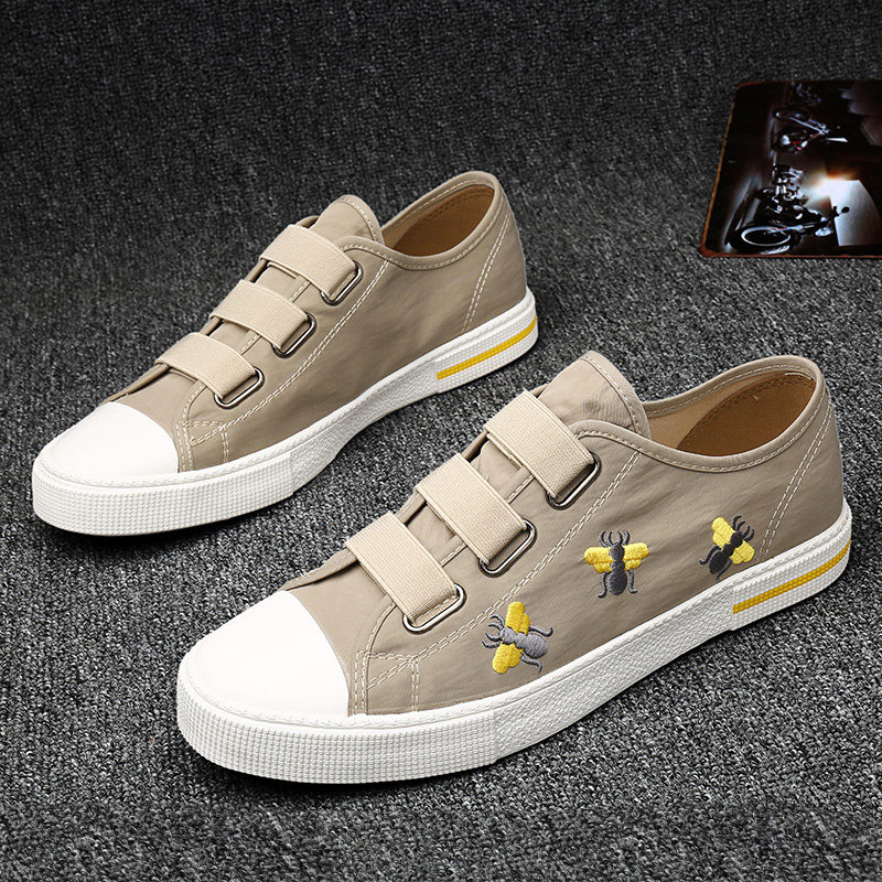 2026年新款春季潮鞋男士帆布鞋韩版休闲百搭懒人一脚蹬春秋板鞋男