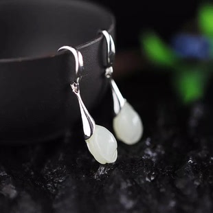 小耳坠女士精致复古迷你气质耳钉韩国纯银耳勾简约和田玉吊坠耳环