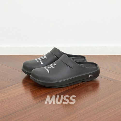 宫下贵裕XOOFOS标语包头拖鞋