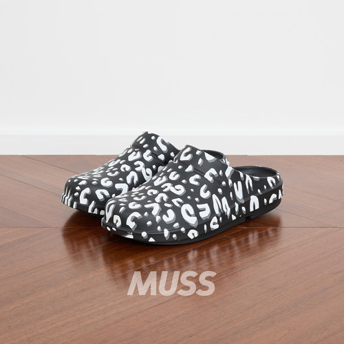 宫下贵裕联名包头拖鞋