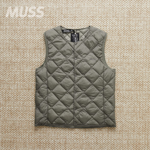 GRAMICCIXTAION轻薄保暖羽绒