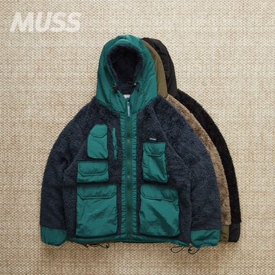 LIBERAIDERS摇粒绒保暖夹克