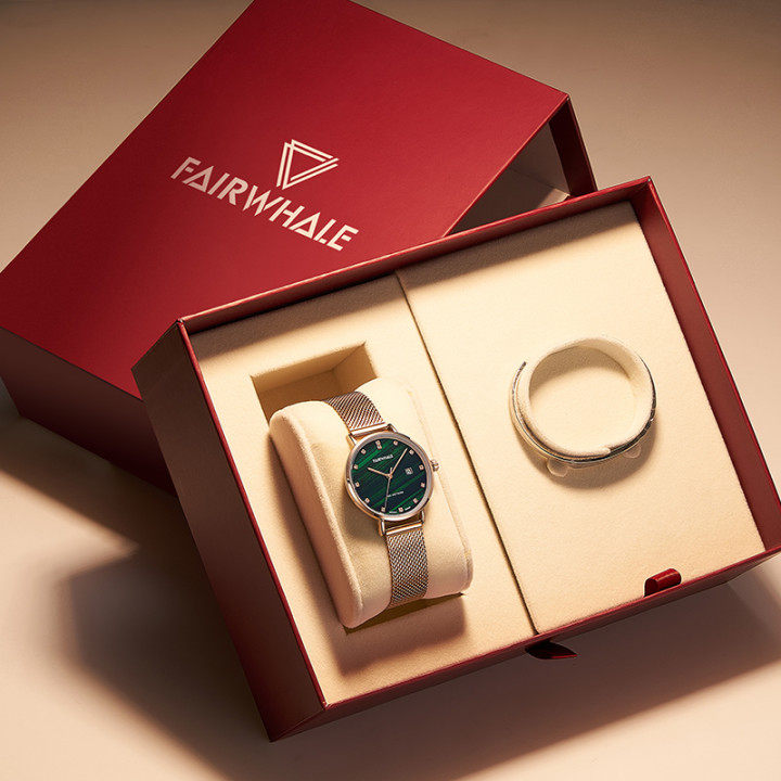 马克华菲2020年新款简约气质手表女士ins正品名牌学生大气小绿表