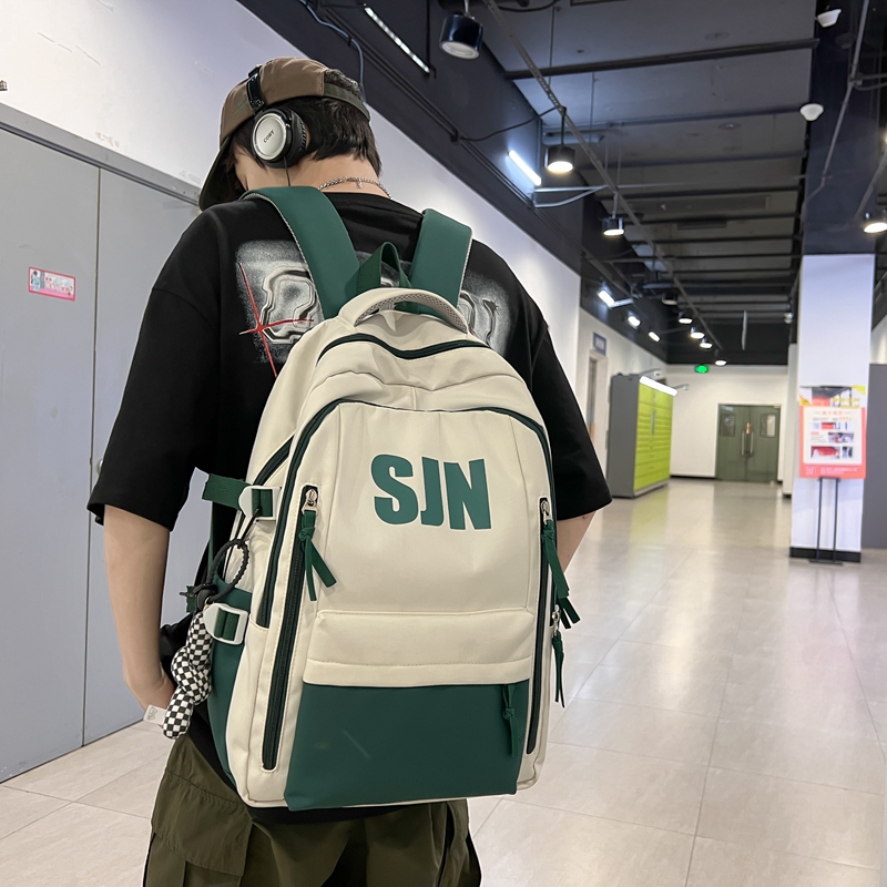 圣利威韩版时尚休闲百搭双肩包