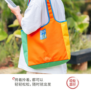 诗行少年说系列大容量单肩斜挎包 茶颜悦色牛津布包 新品