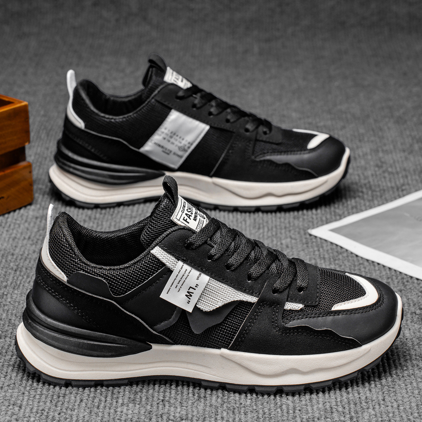 秋季男鞋新款透气网面运动鞋子男潮流百搭跑步鞋休闲厚底老爹潮鞋