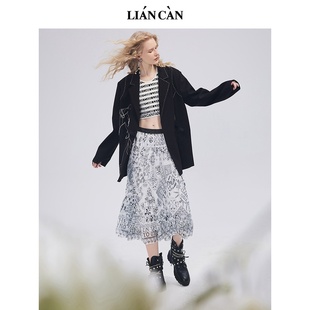 波西米亚风绣花铆钉有垫肩西服外套7123168 裂帛outlets秋商场同款