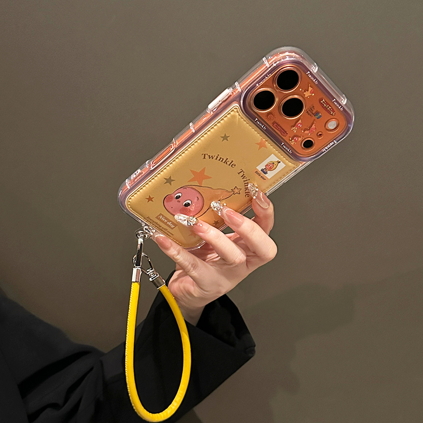 卡巴顿 超火可爱星星人适用苹果17promax手机壳新款iphone16pro男女15pro带支架挂绳14pro全包防摔独特不撞款