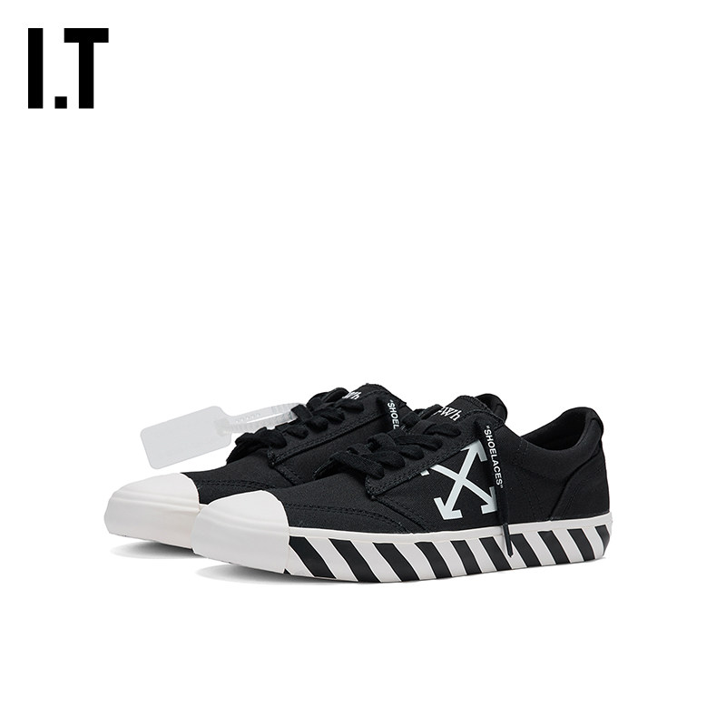 OFF-WHITE™系带运动鞋图片