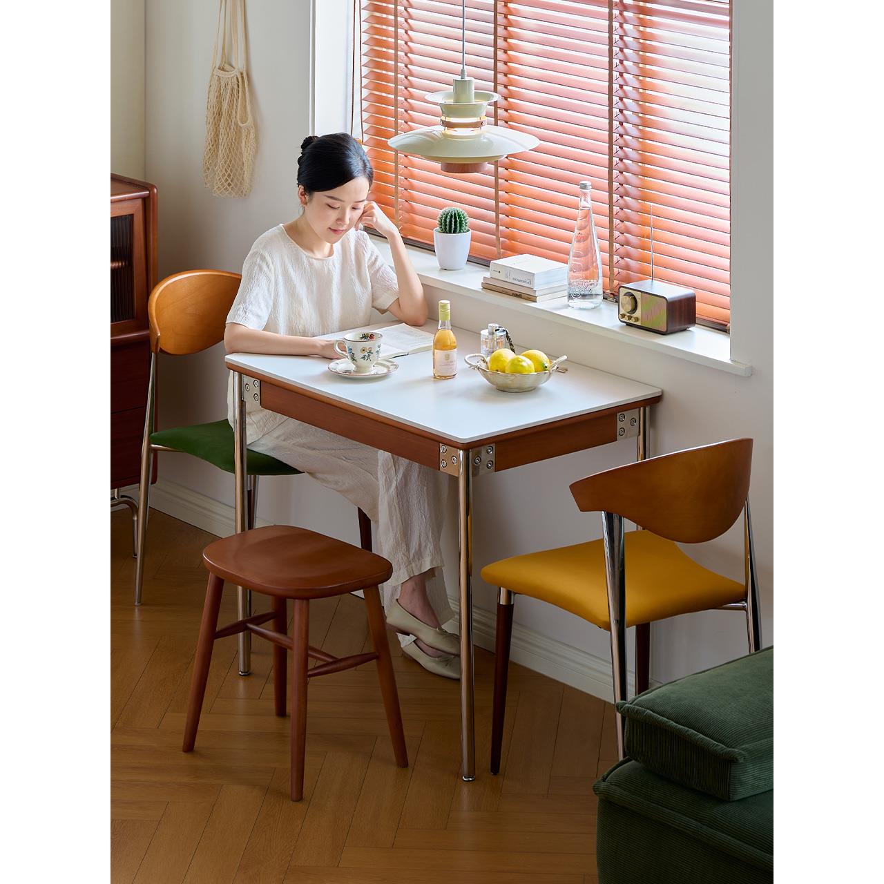 小户型伸缩餐桌家用可折叠岩板中古风实木覆古桌子高级感2025新款