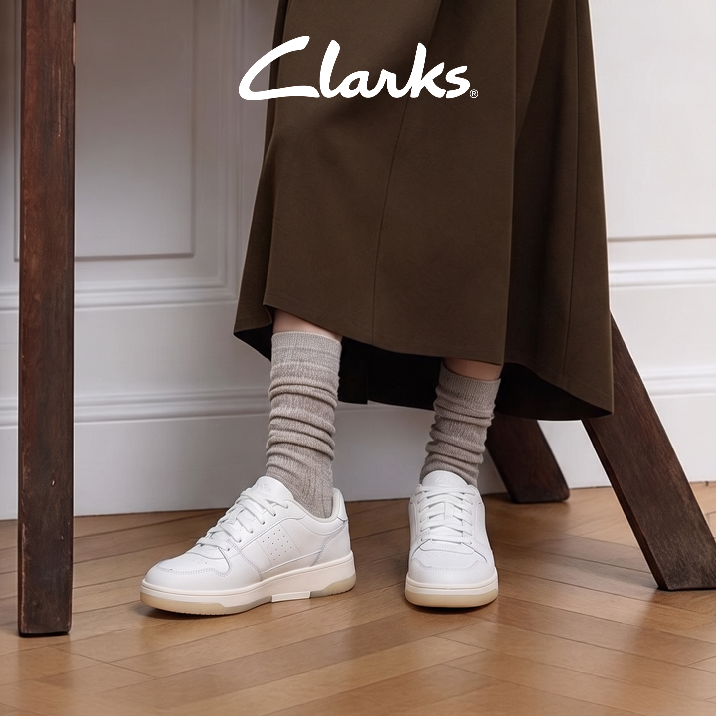 Clarks其乐Christly Court女士秋冬简约时髦小白鞋休闲运动板鞋