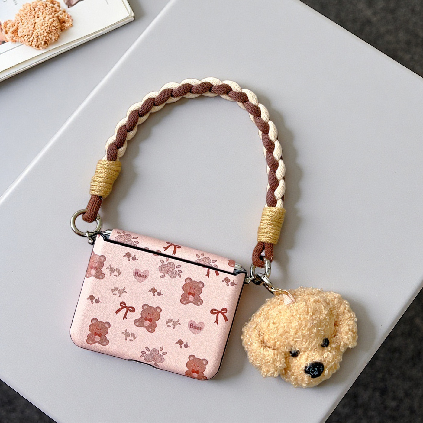 适用华为purax手机壳可爱毛绒三星zflip7卡通小熊荣耀Magicvflip2全包中轴小米mixflip2挂绳防摔pocket2斜挎