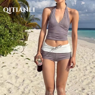 韩国泳衣女高级感新款分体平角绝美复古格纹挂脖辣妹沙滩度假温泉