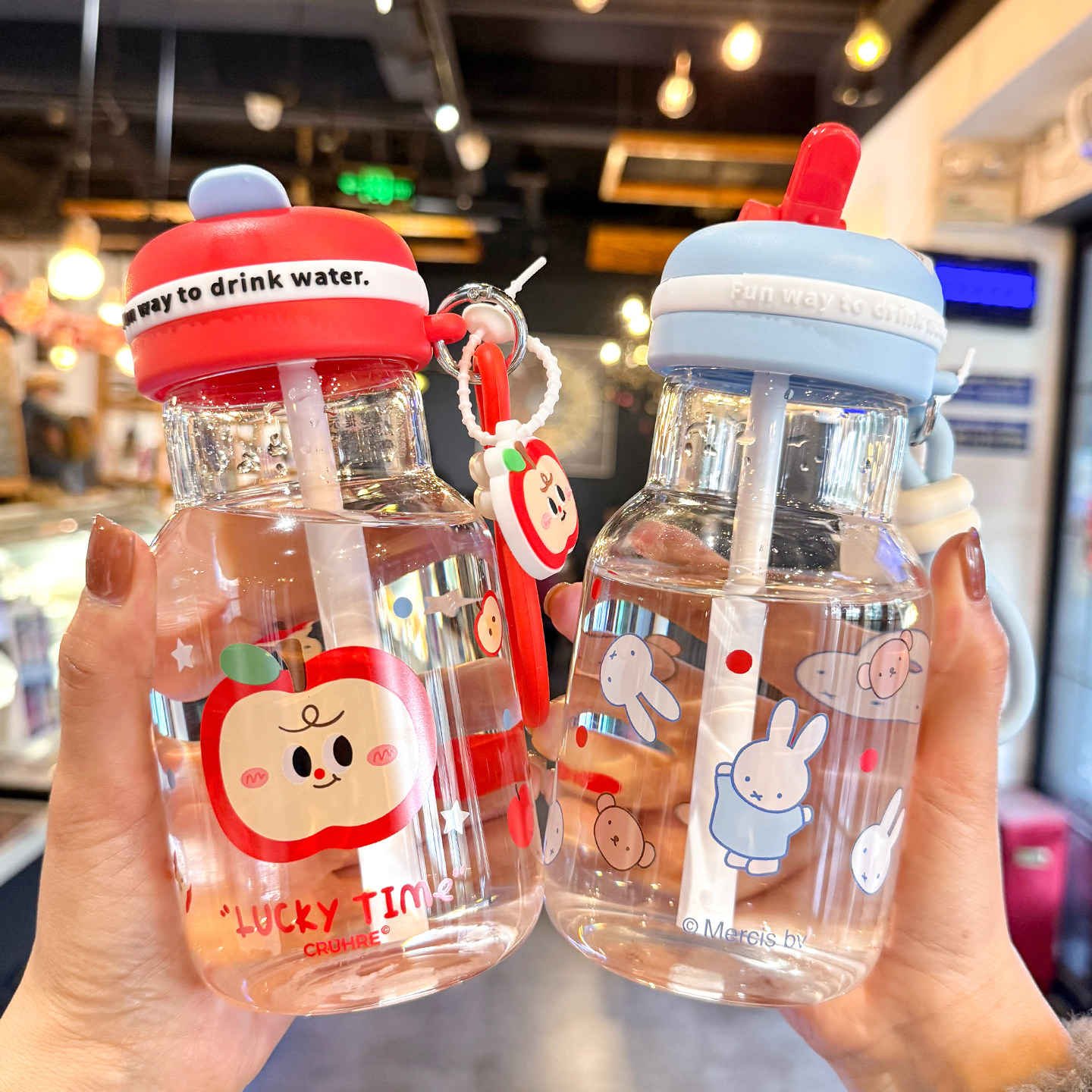 玻璃杯女生高颜值2026新款耐高温大容量吸管水杯女士学生便携杯子