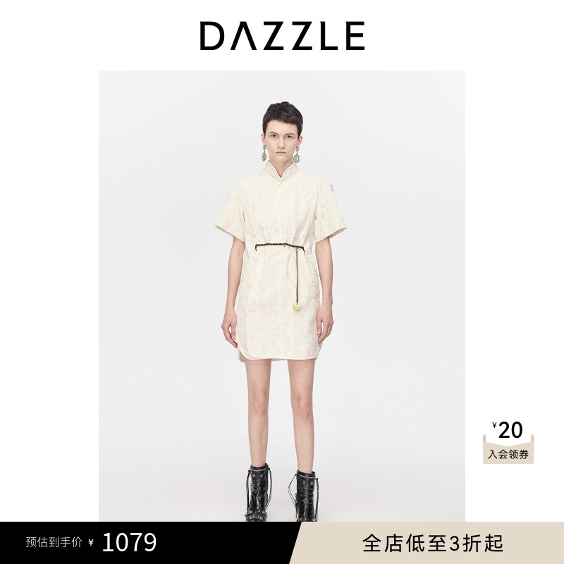 DAZZLE复古刺绣旗袍地素魔方