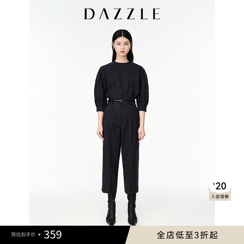 21-桑蚕丝	条纹细节	圆领设计