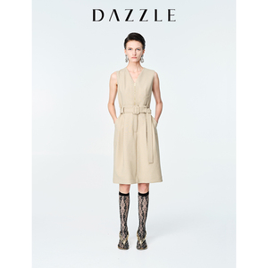 DAZZLE地素奥莱 春夏法式通勤气质V领直筒无袖背心连衣裙女