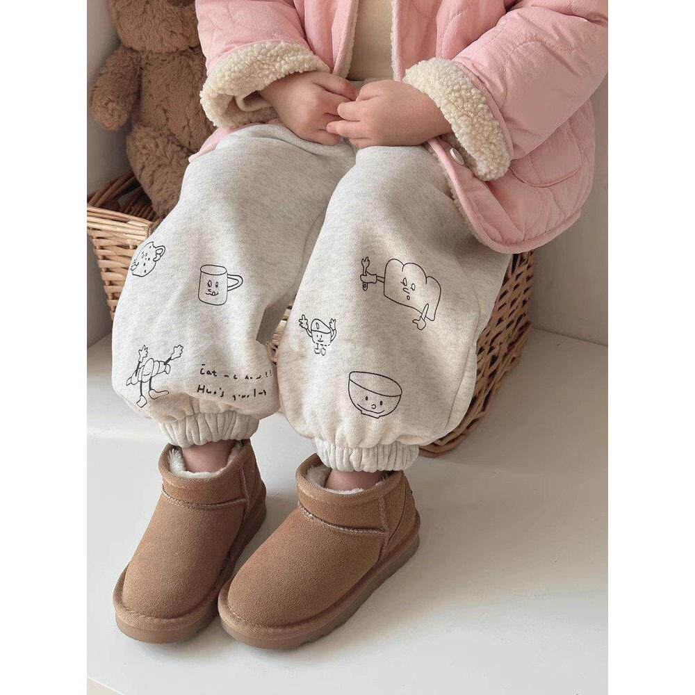 儿童时尚和多功能天鹅绒保暖运动裤2025冬季服装0-6岁的男孩和女