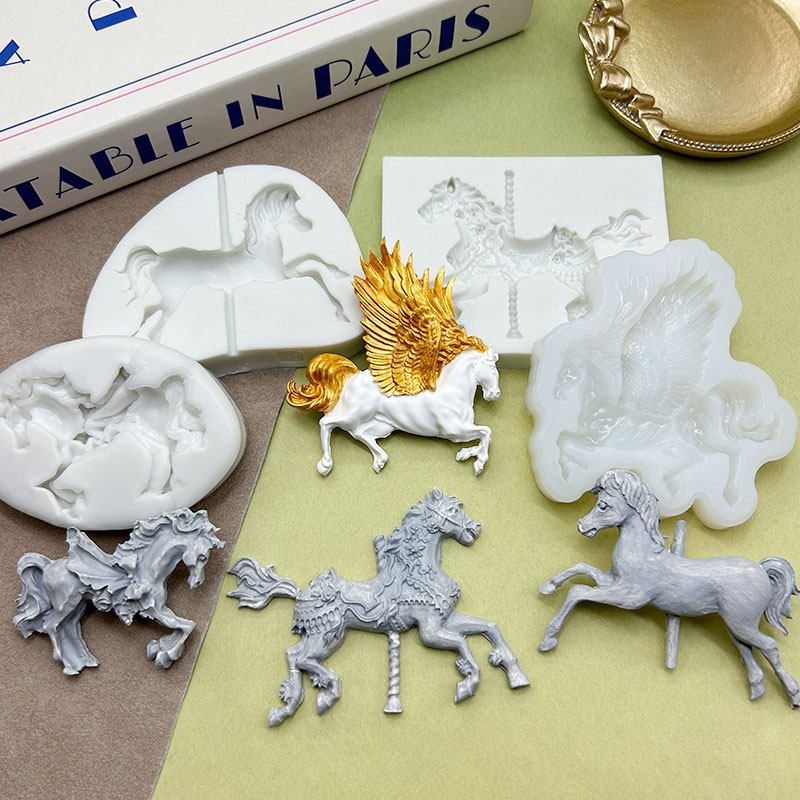 马年卡通造型硅胶模具旋转木马飞天马巧克力慕斯蛋糕装饰烘焙模,厨房/烹饪用具,烘焙模具,淘宝优惠券,粉丝福利购,淘宝优惠卷